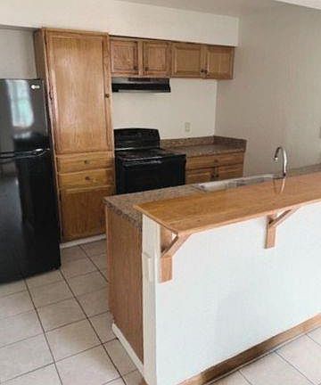 3rd image of 4880 Viola St