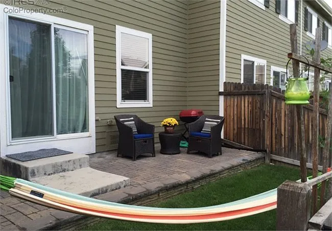 359 Montgomery Dr — Photo 10