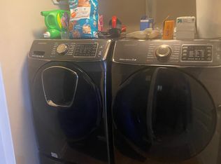 7327 Collins Manor Dr, Spring, TX 77389