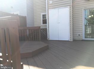 6009 Sweet Dale Ct, Springfield, VA 22152