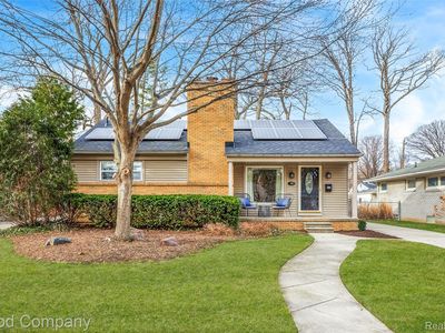 702 Orchard View Dr, Royal Oak, MI, 48073