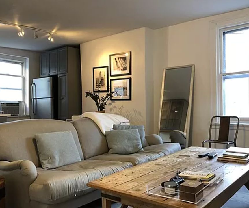 1st image of 130 10th Ave APT 2