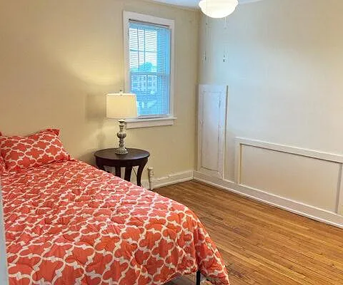 1009 Madison St #9 — Photo 6