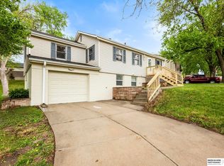 1101 Denver St, Bellevue, NE 68005