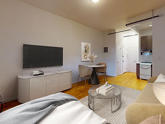 2nd image of 347 E 76th St APT 1B