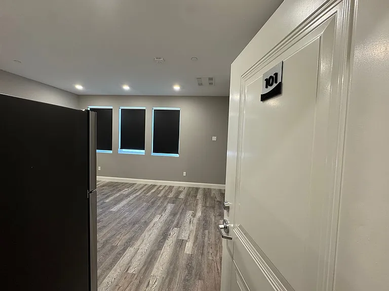 1473 N Shore Rd — Photo 9