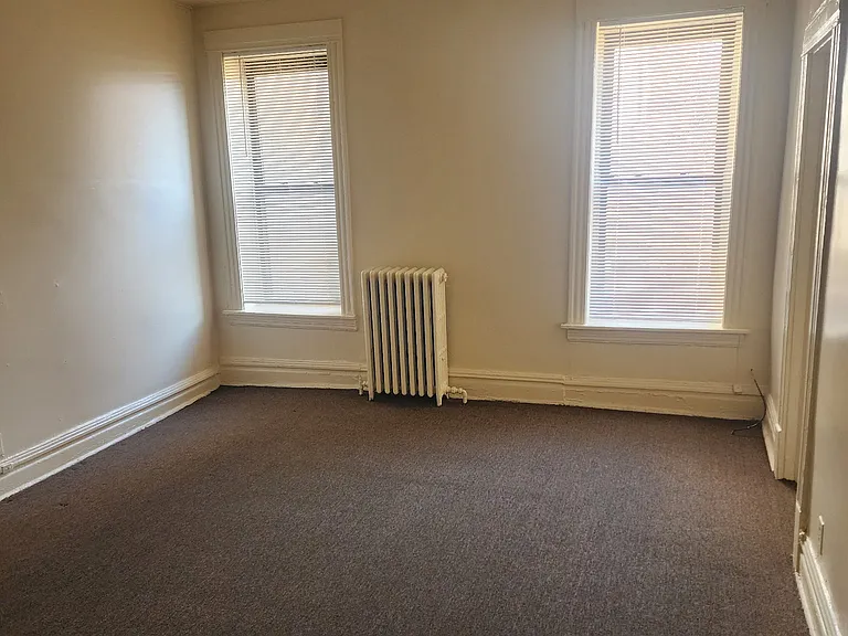 6527 S Kimbark Ave #1R — Photo 8