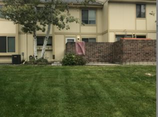 1704 W 102nd Ave, Thornton, CO 80260