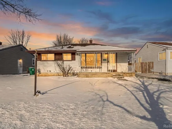 33532 Leona St, Garden City, MI 48135