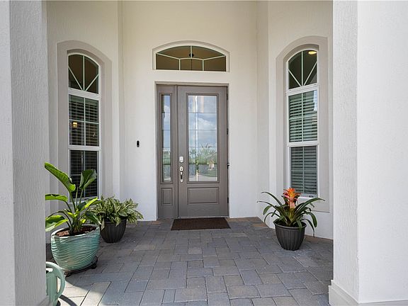3rd image of 8245 Halbert Ln