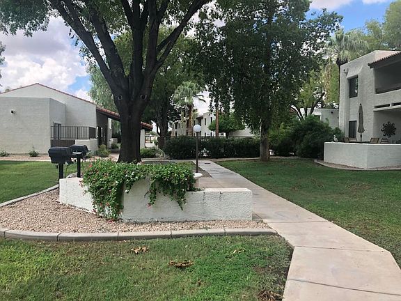 3rd image of 10444 N 69th St APT 105