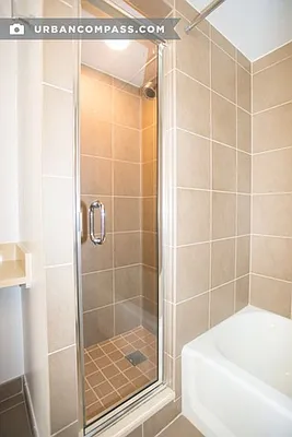 Rented by Compass | media 22