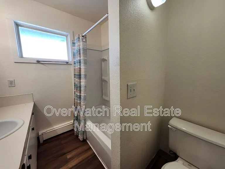 3925 E 9th Ave #5 — Photo 6