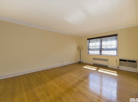 5th image of 51 Lincoln Ave APT A3