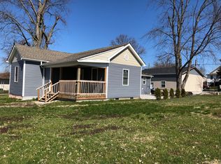 122 W Chestnut St, Anna, IL 62906