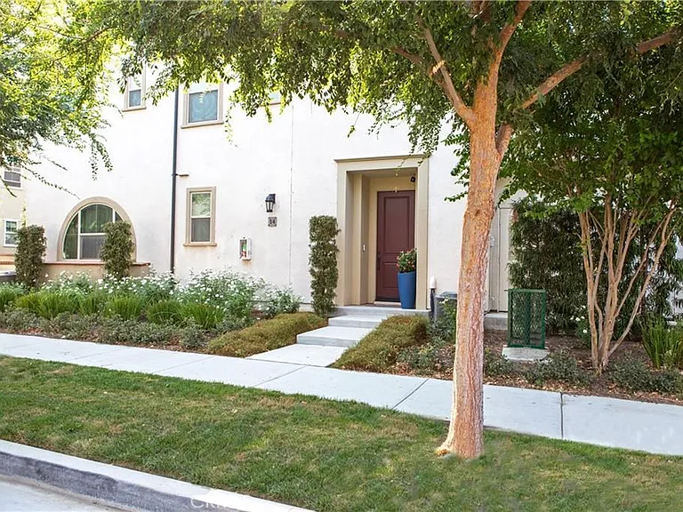3310 E Yountville Dr #14 — Photo 2