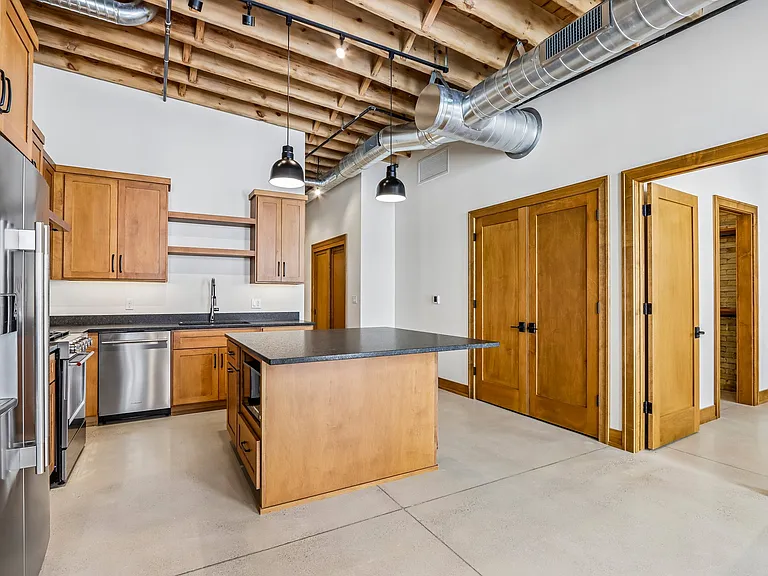 Ward House — Photo 25