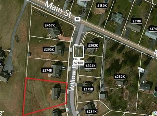 4118 Willow Bend Rd, Mechanicsburg, PA 17055