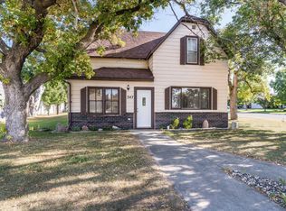 347 5th St NE, Perham, MN 56573