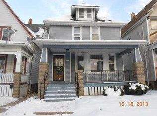2132 S 28th St, Milwaukee, WI 53215