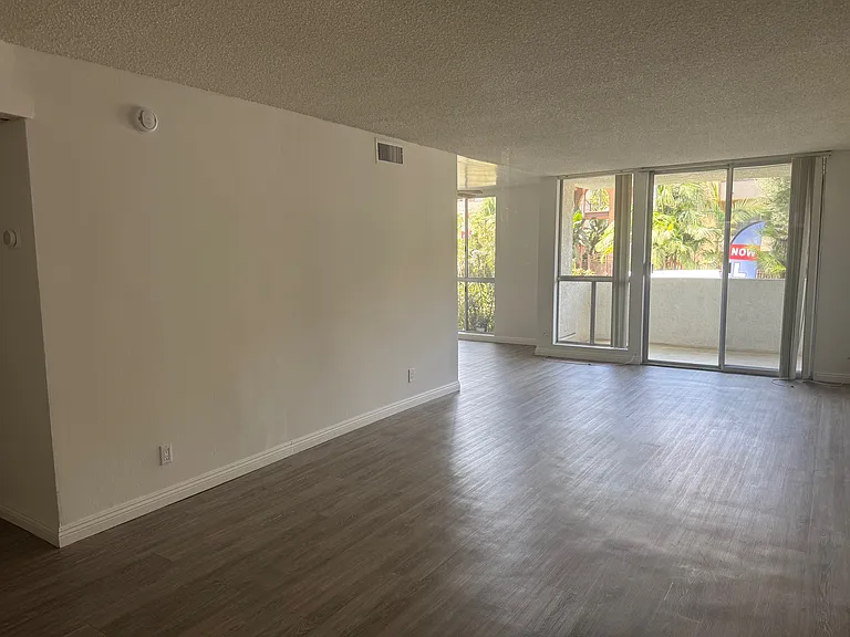 4730 Natick Pines — Photo 31