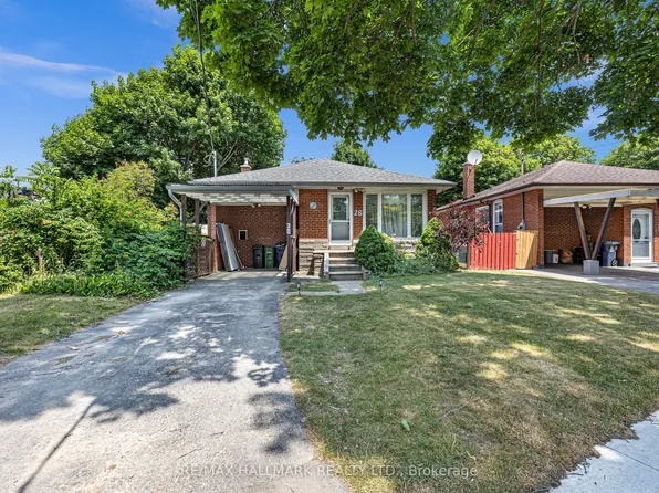 28 Furlong Ct #2, Toronto, ON M1J 1Y8