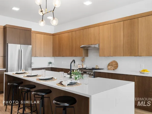 55 E State St #205, Eagle, ID 83616