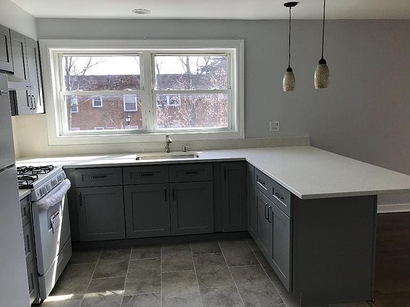 5th image of 8103 Knox Ave APT 2