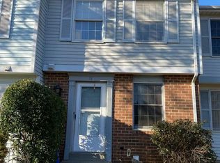 11 Farmcrest Ct, Silver Spring, MD 20905