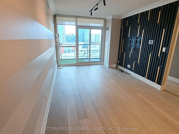 3rd image of 88 Promenade Cir #704