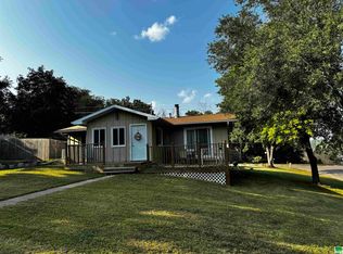 601 Walnut St, Cherokee, IA 51012