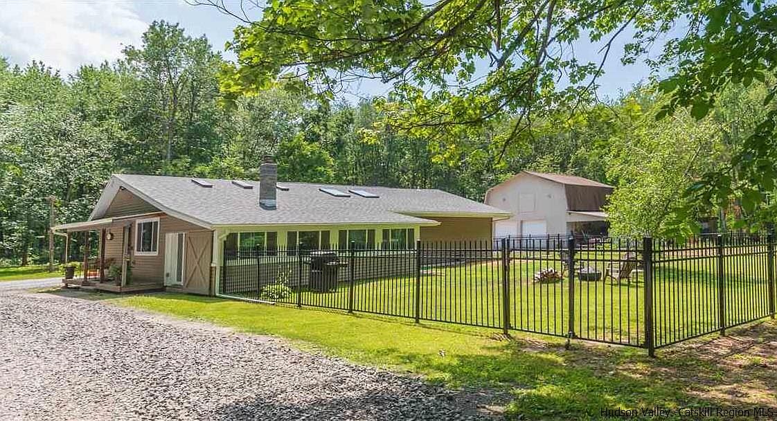 563 Glasco Turnpike, Saugerties, NY 12477 Zillow