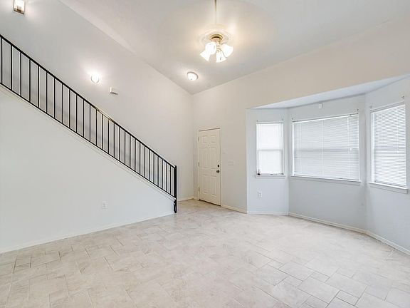 5th image of 3912 Stargazer Ct