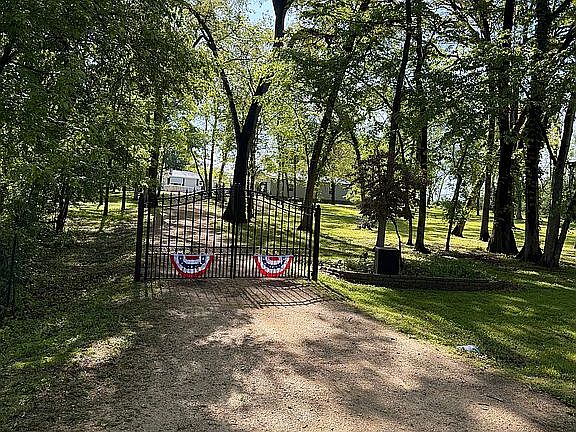 2nd image of 11371 Havenswood Rd