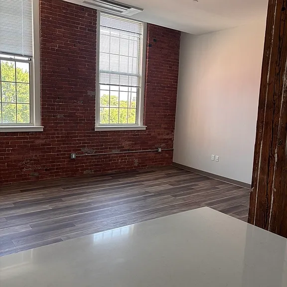 87 N Water St #206 — Photo 5