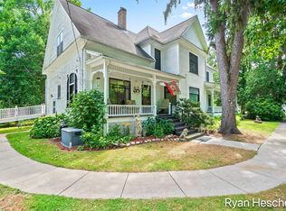 106 S Vosper St, Saranac, MI 48881