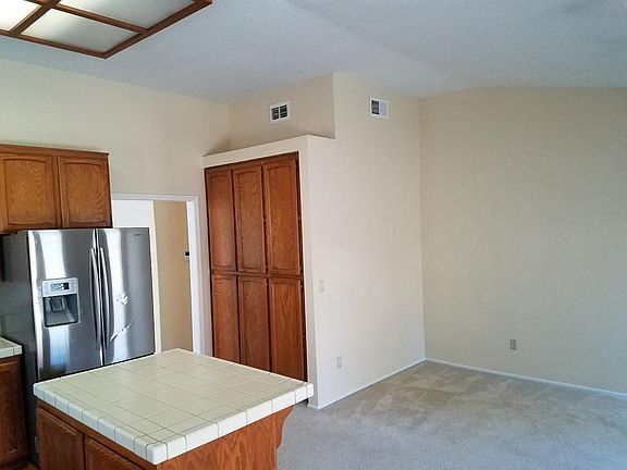 4th image of 7905 Ivy Hill Way