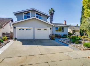 7712 Oak Meadow Ct, Cupertino, CA 95014