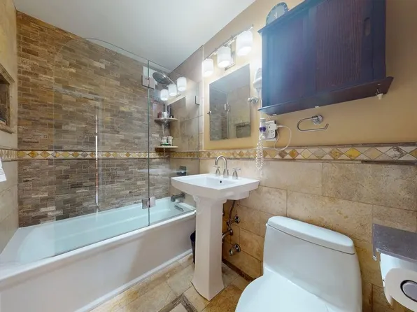 118-17 Union Turnpike image 30 of 49