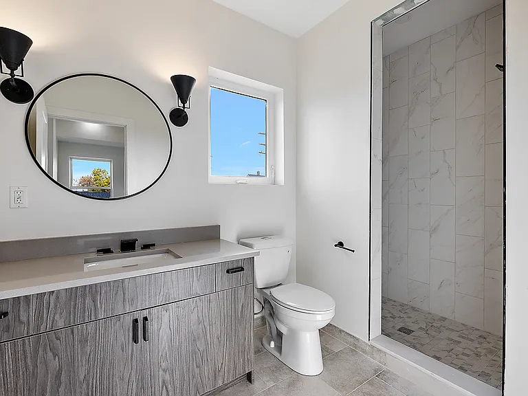 2623 Cochrane St #B — Photo 23