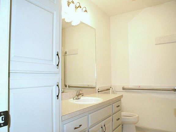 5th image of 2910 E Moore Ave APT 177