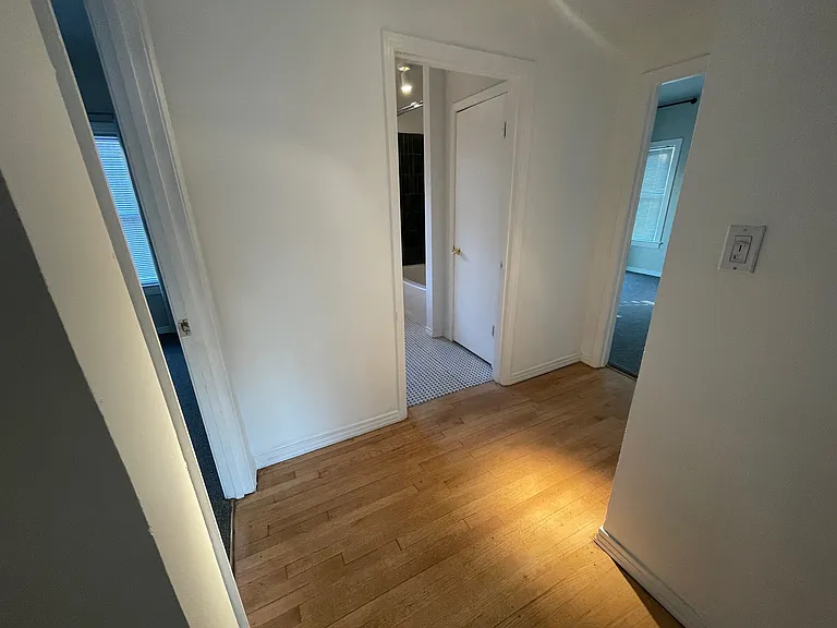 4525 Holland Ave — Photo 11