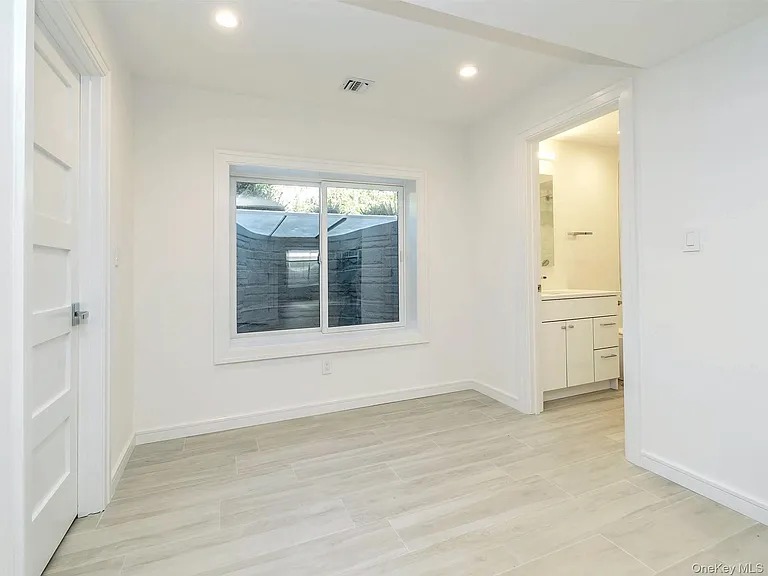27 Pine St — Photo 39
