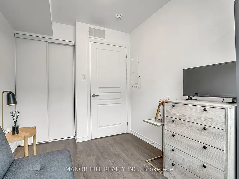 7 Applewood Ln #228 — Photo 26