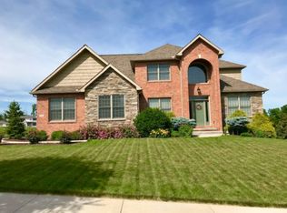 190 Meadowsweet Dr, State College, PA 16801