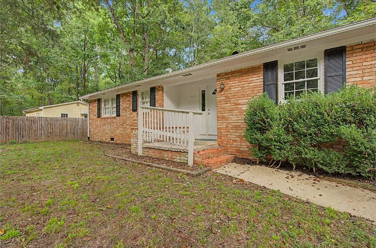 7020 Old Nc #86 in Chapel Hill, NC 27516 — Photo 3