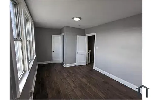 2614 Cole St Photo 1