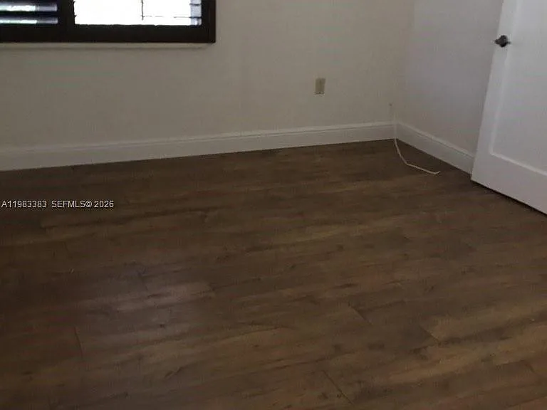 8927 Hawthorne Ave — Photo 27