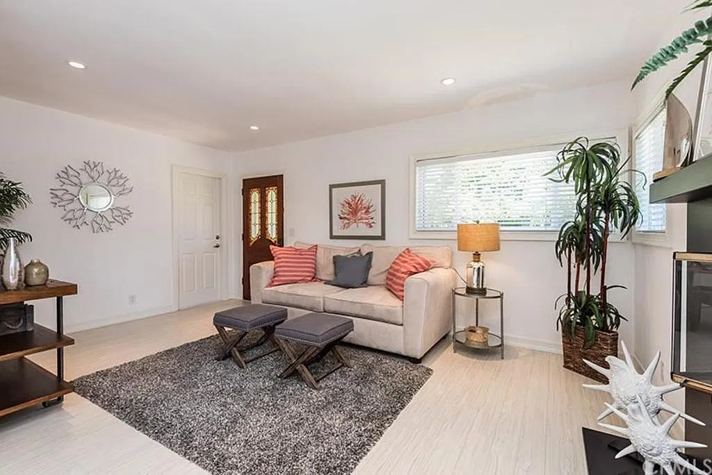 1456 Marine Ave — Photo 4
