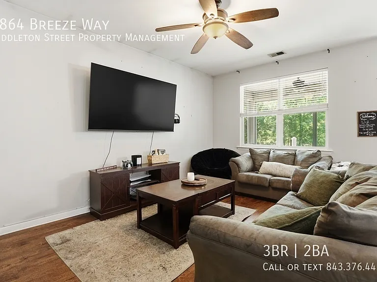4864 Breeze Way — Photo 8